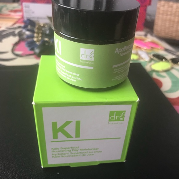 Dr Botanicals Other - KALE SUPERFOOD NOURISHING DAY MOISTURISER Dr Botanicals Other - KALE SUPERFOOD NOURISHING DAY MOISTURISER